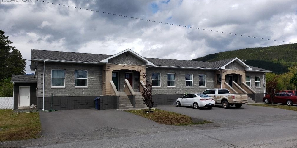 4702 PARK AVENUE Terrace Photo 4 4702 PARK AVENUE Terrace Photo 4